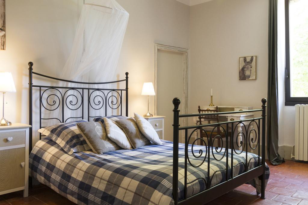 Bed and Breakfast Le Gavachon Leboulin Екстер'єр фото
